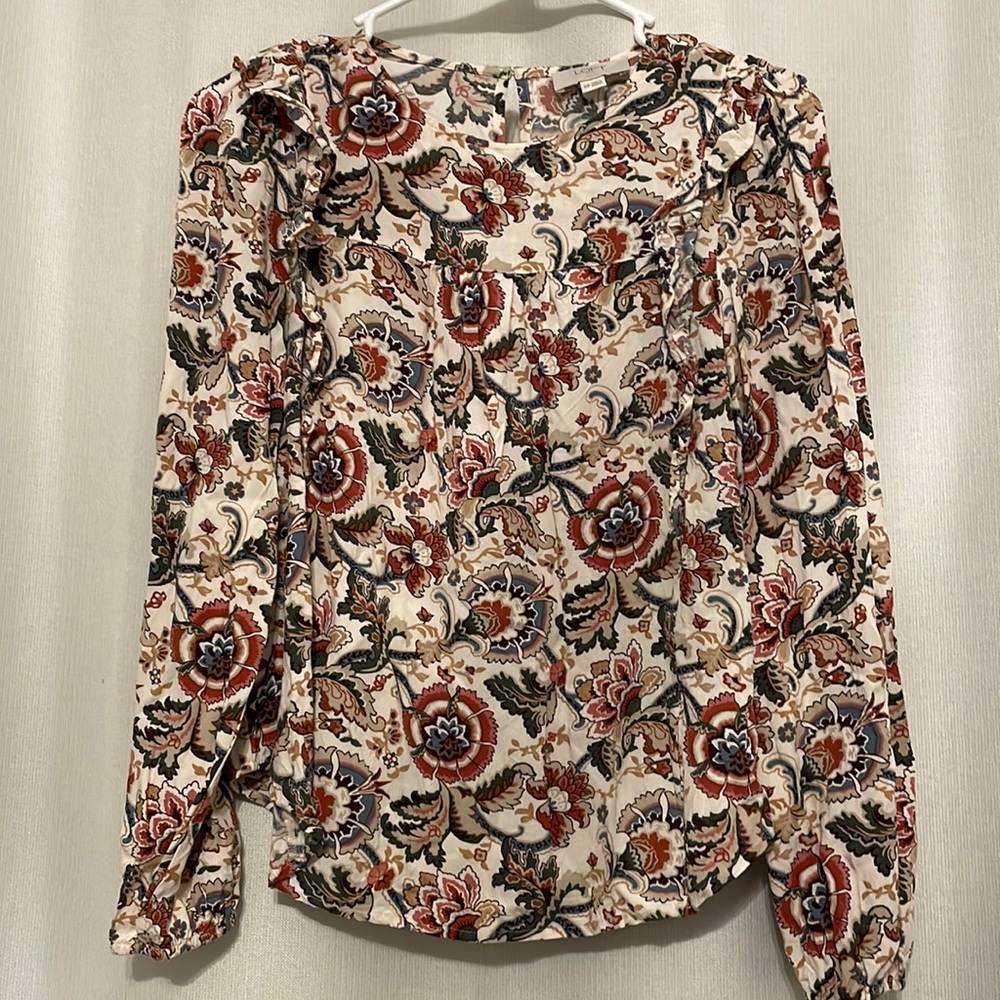 🌸LOFT Outlet Women’s Long Sleeve Ruffle Paisley Blouse size XS Petite